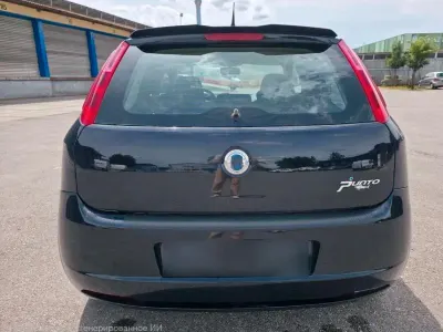 Gebraucht Fiat Punto 75 PS (55 kW) 2009 Schwarz Kleinwagen