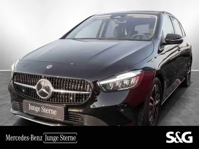 Gebraucht Mercedes B180 Progressive 136 PS (100 kW) 2024 Unilack nachtschwarz Kleinwagen