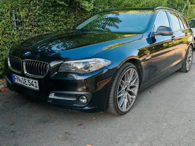 Gebraucht BMW 525 Comfort Edition 218 PS (160 kW) 2016 Schwarz Kombi
