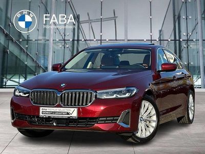 Rot Gebraucht 2022 BMW 530 Luxury Line Limousine | 39.490 € (Fairer Preis)