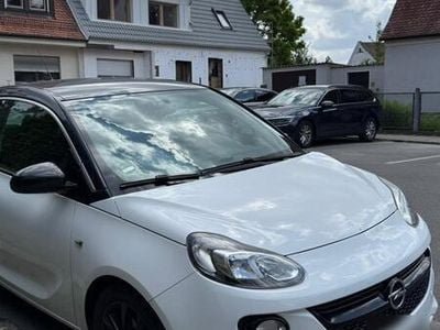 Opel Adam