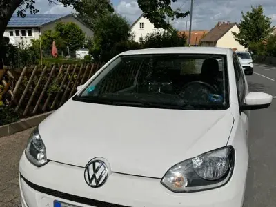 Gebraucht VW up! 60 PS (44 kW) 2016 Weiß Kleinwagen