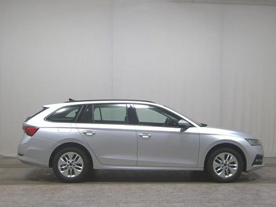 Gebraucht Skoda Octavia Ambition 150 PS (110 kW) 2022 Silber Kombi