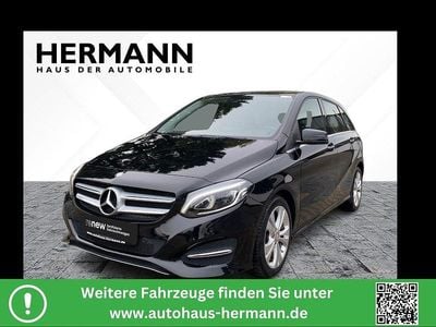 Gebraucht Mercedes B200 Urban 156 PS (114 kW) 2016 Schwarz Van / Kleinbus