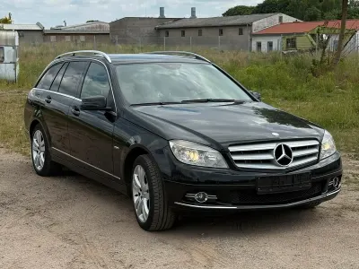 Gebraucht Mercedes C320 Avantgarde 224 PS (164 kW) 2009 Schwarz Kombi