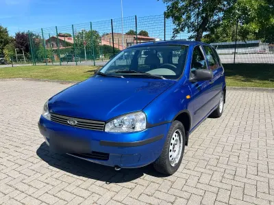 Gebraucht Lada Kalina 90 PS (66 kW) 2009 Blau Kombi