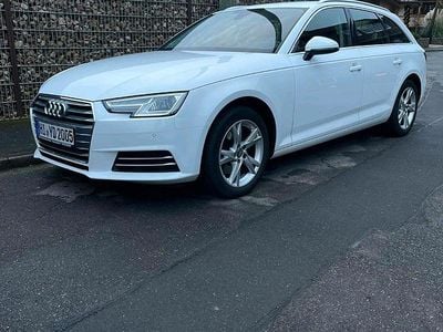 Gebraucht Audi A4 150 PS (110 kW) 2018 Weiß Kombi