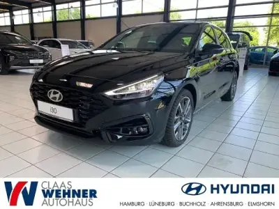 Gebraucht Hyundai i30 Advantage 101 PS (74 kW) 2025 Schwarz Limousine