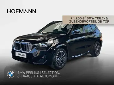 Gebraucht BMW iX1 M Sport 225 kW (306 PS) 2025 Saphirschwarz metallic SUV
