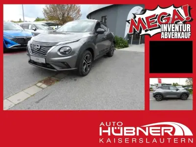 Neu Nissan Juke 360º 143 PS (105 kW) 2025 Dark grey (m) / black SUV