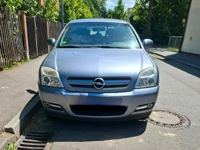 Gebraucht Opel Signum 155 PS (114 kW) 2003 Silber Kleinwagen