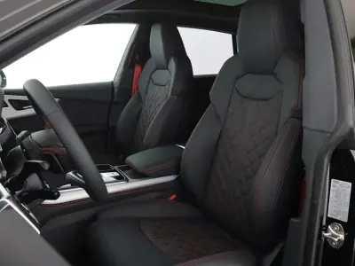 Neu Audi Q8 S-Line 286 PS (210 kW) 2026 Mythosschwarz metallic SUV