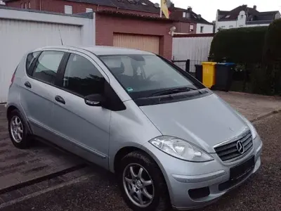 Gebraucht Mercedes A150 Elegance 95 PS (69 kW) 2006 Silber Van / Kleinbus