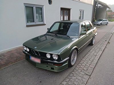 Second-hand BMW 528 184 CP (135 kW) 1985 Verde Berlinǎ
