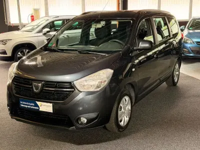 Gebraucht Dacia Lodgy Lauréate 102 PS (75 kW) 2017 Grau Van / Kleinbus
