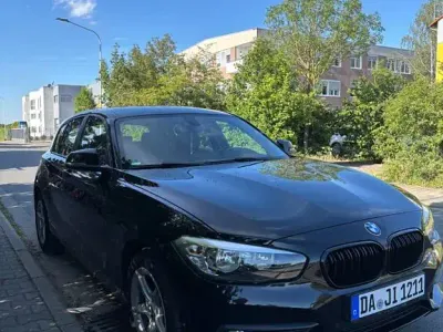 Gebraucht BMW 116 Advantage 109 PS (80 kW) 2015 Schwarz Kleinwagen