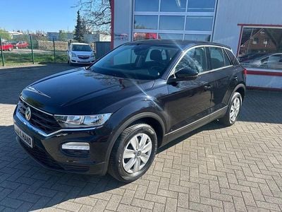 Second-hand VW T-Roc 110 CP (80 kW) 2021 Negru SUV