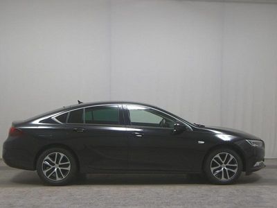 Usata Opel Insignia Business 136 CV (100 kW) 2020 Nero Station wagon