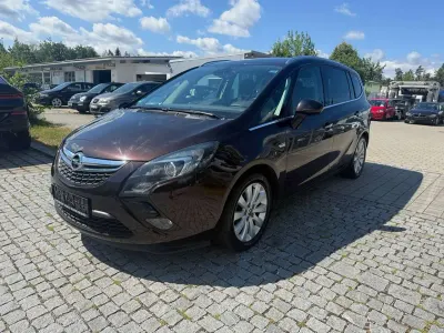 Gebraucht Opel Zafira Tourer Innovation 165 PS (121 kW) 2012 Mahogany brown (p2/so) Van / Kleinbus