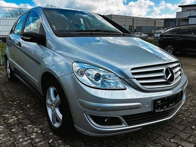 Gebraucht Mercedes B170 116 PS (85 kW) 2008 Silber Van / Kleinbus