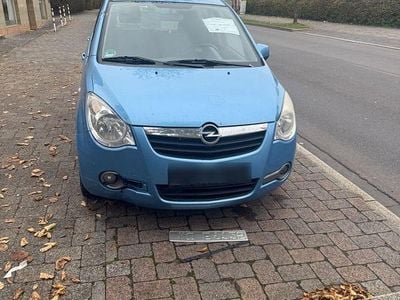 Opel Agila