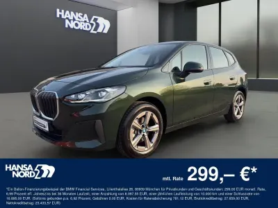 Gebraucht BMW 220 Active Tourer Sport Line 170 PS (125 kW) 2025 Grün Van / Kleinbus