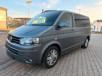 Gebraucht VW Multivan Cup 180 PS (132 kW) 2014 Grau Van / Kleinbus