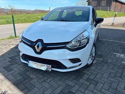 Gebraucht Renault Clio IV 90 PS (66 kW) 2019 Weiß Kleinwagen