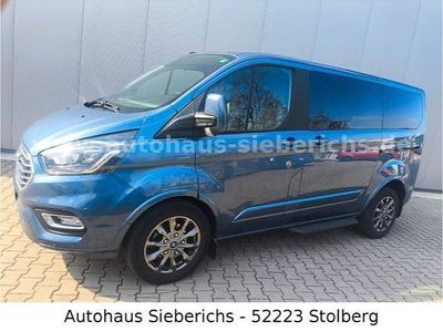 Usata Ford Tourneo Titanium X 150 CV (110 kW) 2022 Blu Monovolume