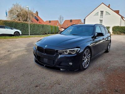 Gebraucht BMW 330 M Sport 252 PS (185 kW) 2017 Schwarz Kombi
