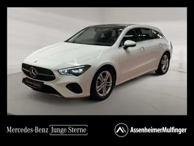 Gebraucht Mercedes CLA220 Progressive 190 PS (139 kW) 2025 Weiß Kombi