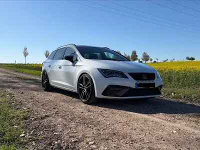 Second-hand Seat Leon ST 4Drive 300 CP (220 kW) 2020 Alb Break