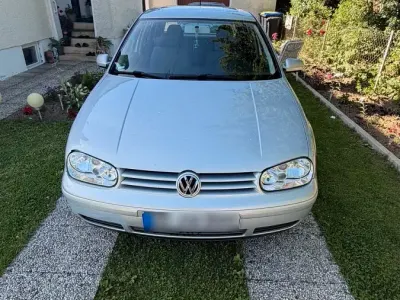 Gebraucht VW Golf IV 106 PS (77 kW) 2000 Silber Kleinwagen