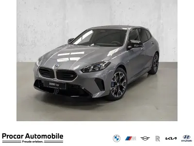 Neu BMW M135 M Sport 300 PS (220 kW) 2026 Grau Kleinwagen