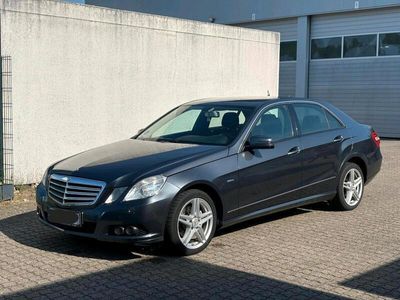 Mercedes E200