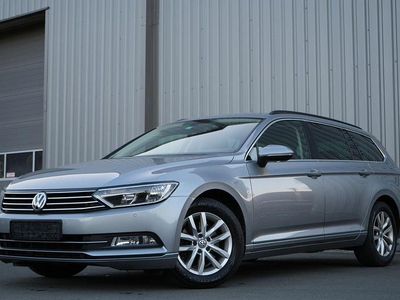 Gebraucht VW Passat Comfortline 150 PS (110 kW) 2017 Grau Kombi