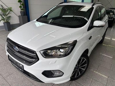 Gebraucht Ford Kuga ST-Line 180 PS (132 kW) 2017 Weiß SUV