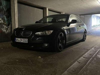 Gebraucht BMW 325 Sport Line 218 PS (160 kW) 2009 Blau Coupé