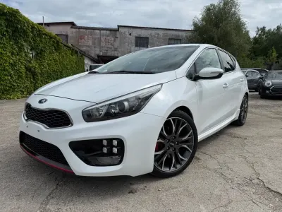 Gebraucht Kia Ceed GT-Challenge 204 PS (150 kW) 2014 Weiß Kleinwagen