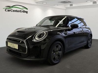 Gebraucht Mini Cooper SE 135 kW (184 PS) 2023 Schwarz Kleinwagen