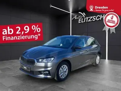Gebraucht Skoda Fabia Essence 95 PS (69 kW) 2025 Grau Limousine