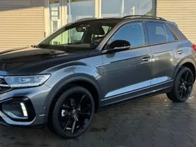 Gebraucht VW T-Roc R-line 150 PS (110 kW) 2024 Grau SUV