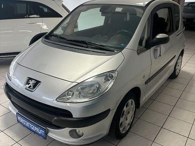Silber Gebraucht 2007 Peugeot 1007 Van / Kleinbus | 4.750 € (Etwas zu teuer)