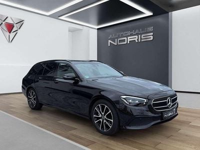 Gebraucht Mercedes E200 Night 197 PS (144 kW) 2022 Obsidianschwarz  metalliclack Kombi