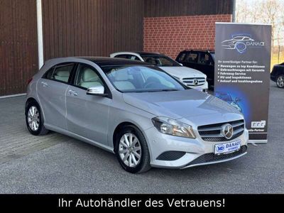 gebraucht Mercedes A180 Automatik-Pano-SHZ-PDC-8Fach Bereift/1.Hnd