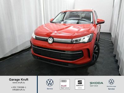 Neu VW Tiguan Life 150 PS (110 kW) 2026 Rot SUV