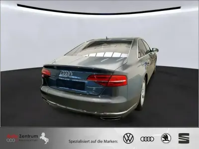 Gebraucht Audi A8 Ambiente 385 PS (283 kW) 2014 Grau Limousine