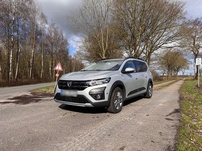 Gebraucht Dacia Jogger Comfort 110 PS (80 kW) 2022 Silber Van / Kleinbus
