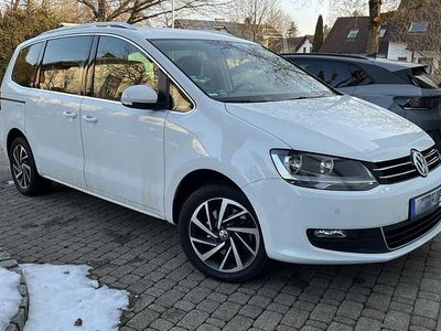Gebraucht VW Sharan Sound 150 PS (110 kW) 2017 Weiß Van / Kleinbus