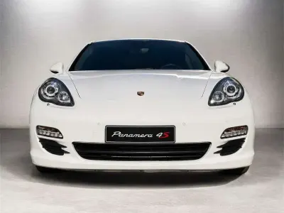 Gebraucht Porsche Panamera 4S 400 PS (294 kW) 2011 Kleinwagen